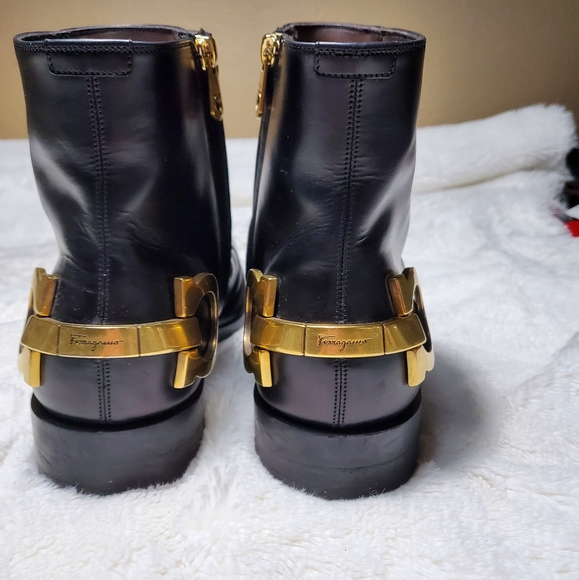 Men's Black Ferragamo Bankley Boot - Picture 2 of 6
